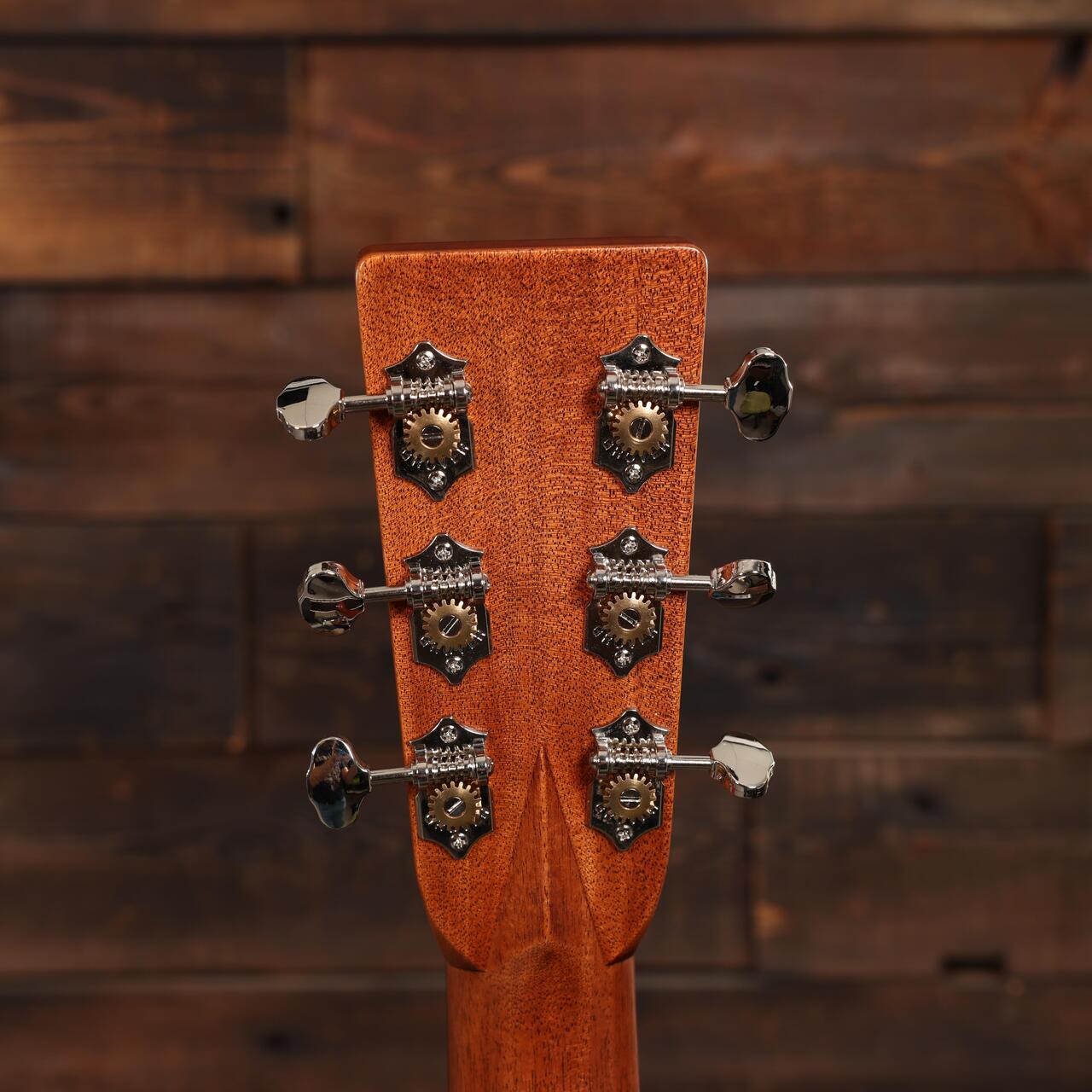 Martin OM-28E Standard Series Electro Acoustic Guitar with LR